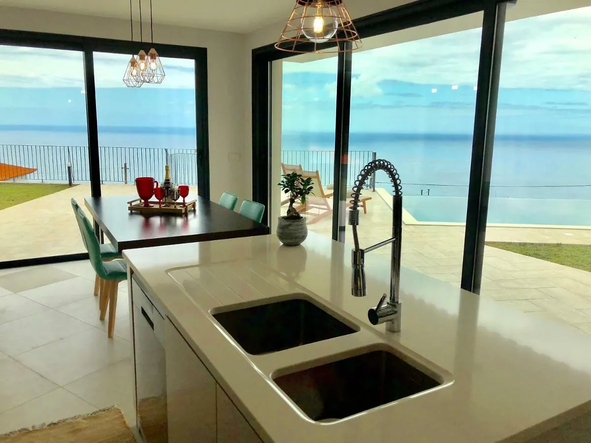 Villa Palheiros Arco da Calheta  Holiday home Arco da Calheta (Madeira)