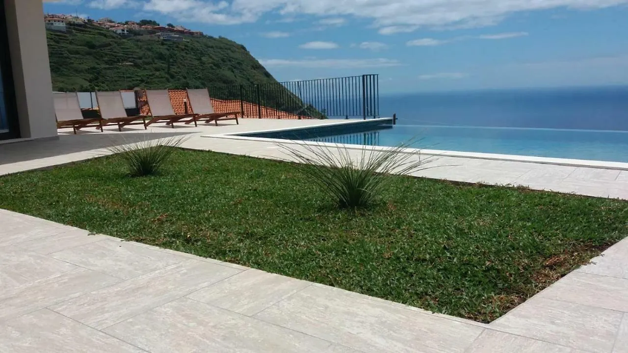 Villa Palheiros Arco da Calheta